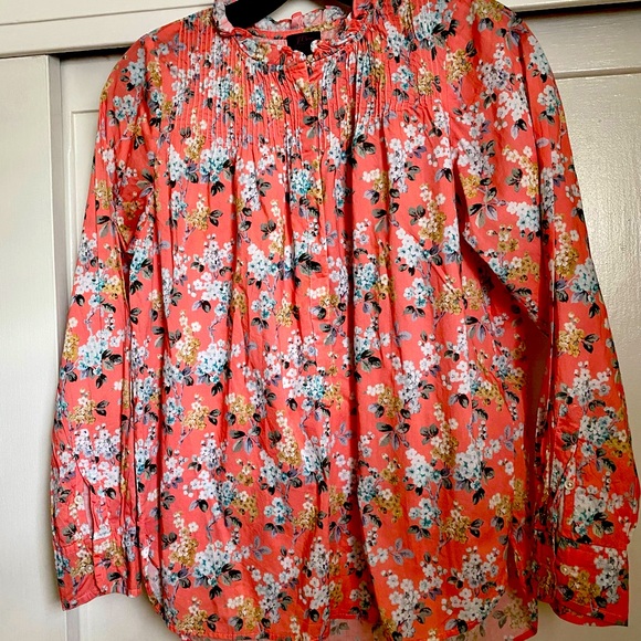 J Crew Ruffle neck blouse - Picture 1 of 5